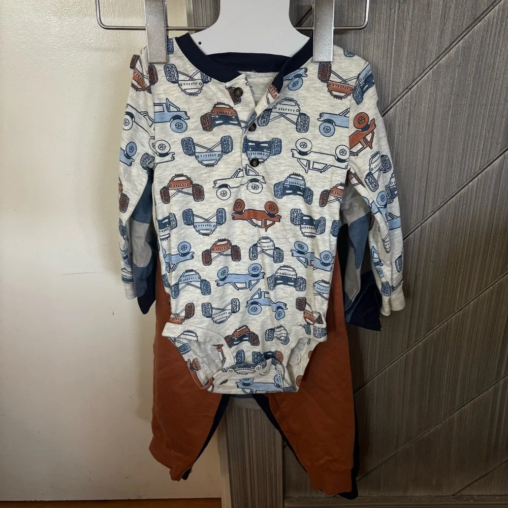 NWT Carter's 4-Piece Long Sleeve Bodysuits & Jogger Set Navy/Brown/Cars 18M